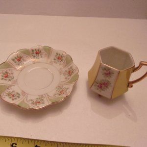 Accents - OCCUPIED JAPAN ANTIQUE TEA CUP. WS Accents - OCCUPIED JAPAN ANTIQUE TEA CUP. WS